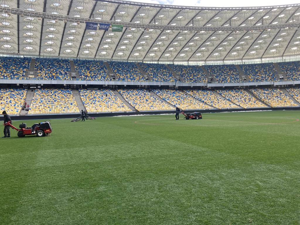 In May this year, a GreenFields XtraGrass hybrid turf system was installed at Ukraine’s national stadium, NSK Olimpiyskiy in Kiev.