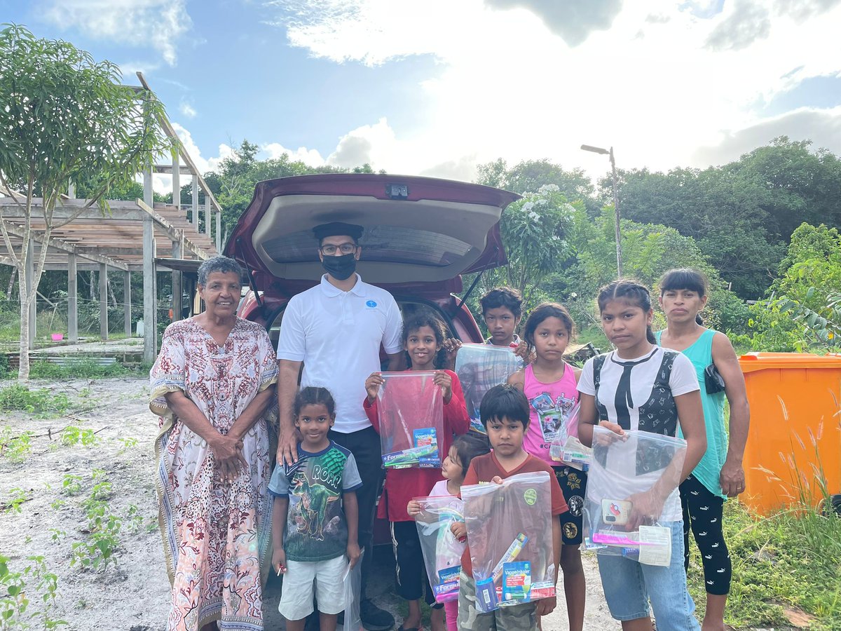 HFGuyana's tweet photo. Humanity First Guyana in Linden distributed 40 care kits among children and orphanage centers. #HumanityFirst #HumanityFirstGuyana #HumaityFirstLinden #WeCareforothers https://t.co/iAO1eT11Kr