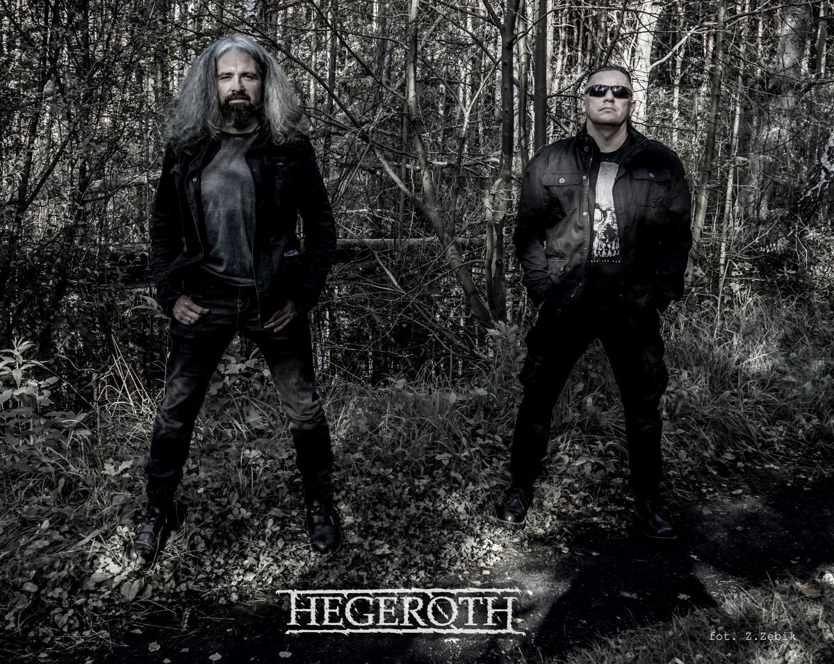 Bloody_News's tweet image. #News 📰
Hegeroth: second song from “Sacra Doctrina” album.
➡️ bloodynews.ro/en/2021/12/20/…

#Hegeroth #PolishMetal #Metal #Band #Metalheads #Metal #Music #Band #MetalFans #Headbangers #MetalMusic #Guitar #Bass #Drums #ExtremeMusic #MetalBand #Metallists