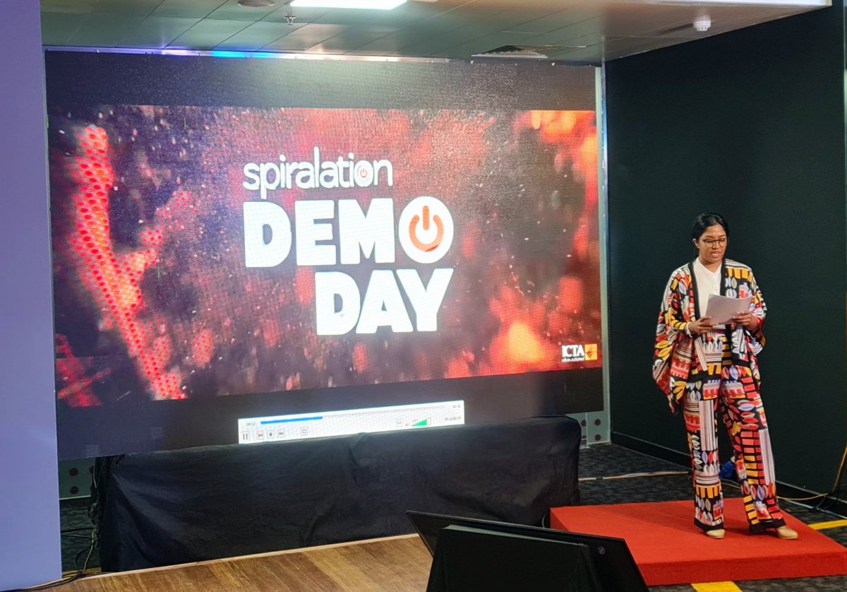 icta_srilanka's tweet photo. 'Spiralation Demo Day’ happening now! Join us Live via ICTA Facebook page.10 Startups will showcase & pitch their ideas & innovative solutions targeting multiple industries.
#JendoInnovations #SmartCOOP #NeoMinds #Niftron #MagicBit #Thyāga #Yenasys #Traccular #Univiser #Mintpay https://t.co/ViF4c9LEBn