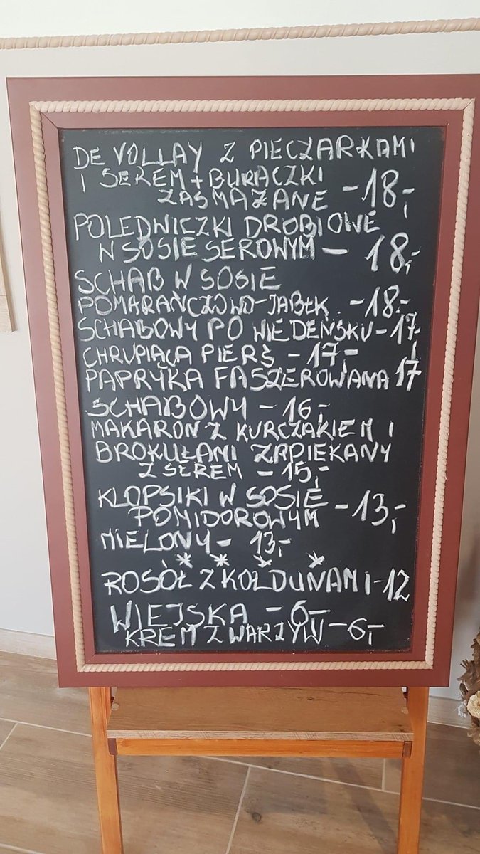 saravanaszk's tweet photo. OLSZTYN! 
Zapraszam na obiadki domowe do nowo-otwartego lokalu Durszlaka na ul. Szewczenki 7 - moja mama zmieniła lokalizację baru i bardzo się stresuje otwarciem (w szczególności w aktualnej sytuacji pandemicznej), możecie wszamać powitalny poczęstunek i kupić dobry obiad https://t.co/Rc7TGfJMyA