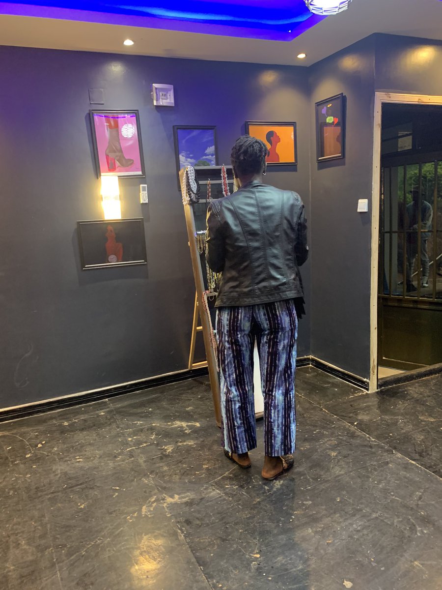 DarcyCosney's tweet photo. @slang_boutique @KicukiroDistr @CityofKigali @RwandaLocalGov @gatjmv @PudenceR @merardmp @umusoso @RBCRwanda @RwandaHealth @DrDanielNgamije This is how exactly how the exhibition was going inside @UkweziNews @KicukiroDistr https://t.co/0WAanWxHnP