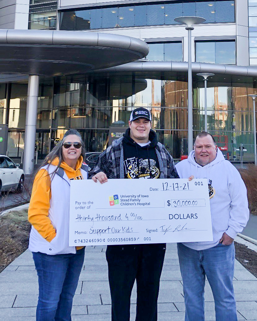 Iowa center Tyler Lindenbaum has donated $30,000 of his NIL earnings to Iowa's Stead Family Children's Hospital.

Lindenbaum graduated yesterday and is a projected first-round draft pick.
