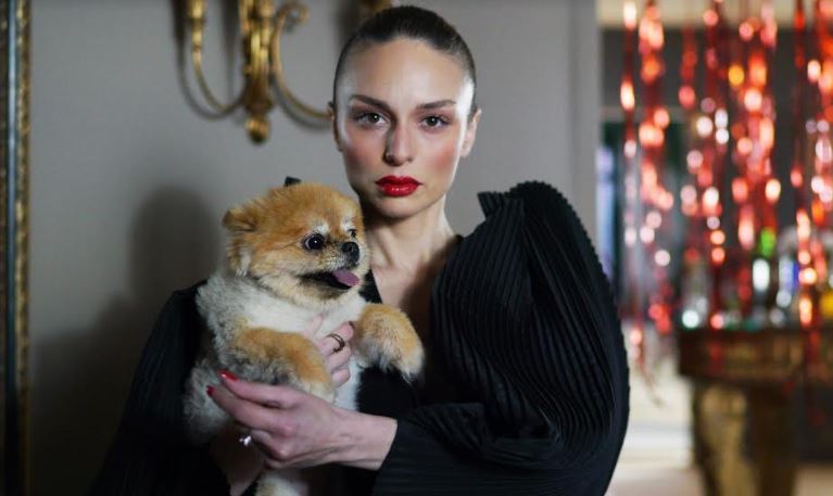 Nilperi Şahinkaya’nın yeni dizisi ortaya çıktı! dlvr.it/SFk0Q6