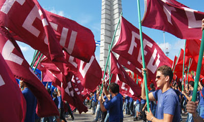 LaCmkc's tweet photo. La Federación Estudiantil  Universitaria 🇨🇺es el corazón de las universidades y trinchera de rebeldía en la defensa de nuestro proyecto socialista.
 🎂¡Felicidades en su 99 cumpleaños!🎂 #CubaVive #SomosFEU  #99FEU #RumboAl100FEU https://t.co/p7y3MbKhto