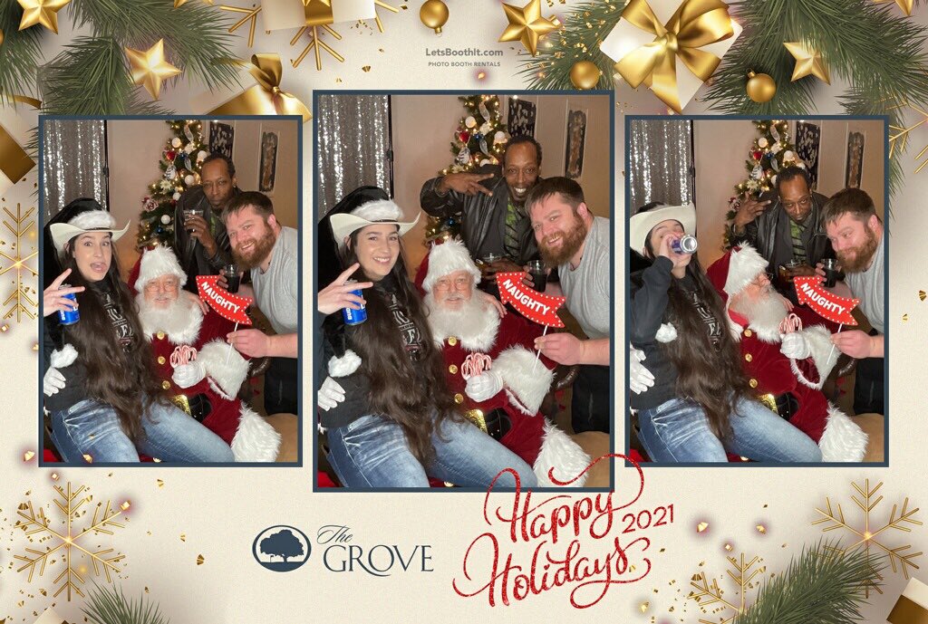 jukboxradio615's tweet photo. Work Christmas party was great https://t.co/mvozZwxDot