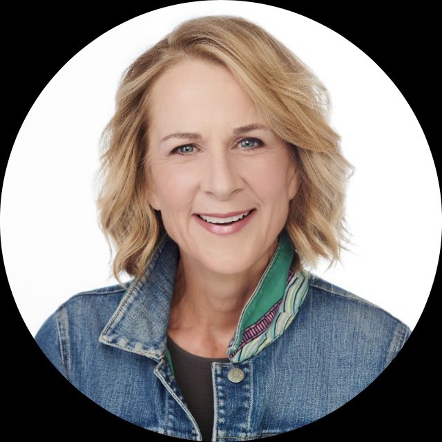 RobFromMonroe's tweet image. Hi Torie, @CoolAuntClaire a @DCBooksChatter fan, took home your signed books after a generous donation she made to my @alzct fundraiser for Cathy’s Legacy in memory of my mom.
Thanks for donating to my cause! 
 
act.alz.org/goto/RobsWalki…