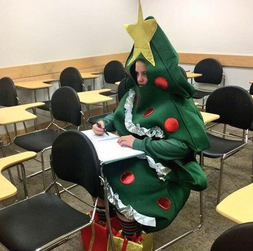skereunpesado's tweet photo. Así me siento yo yendo a clase esta semana https://t.co/6s0Wcv5TjH