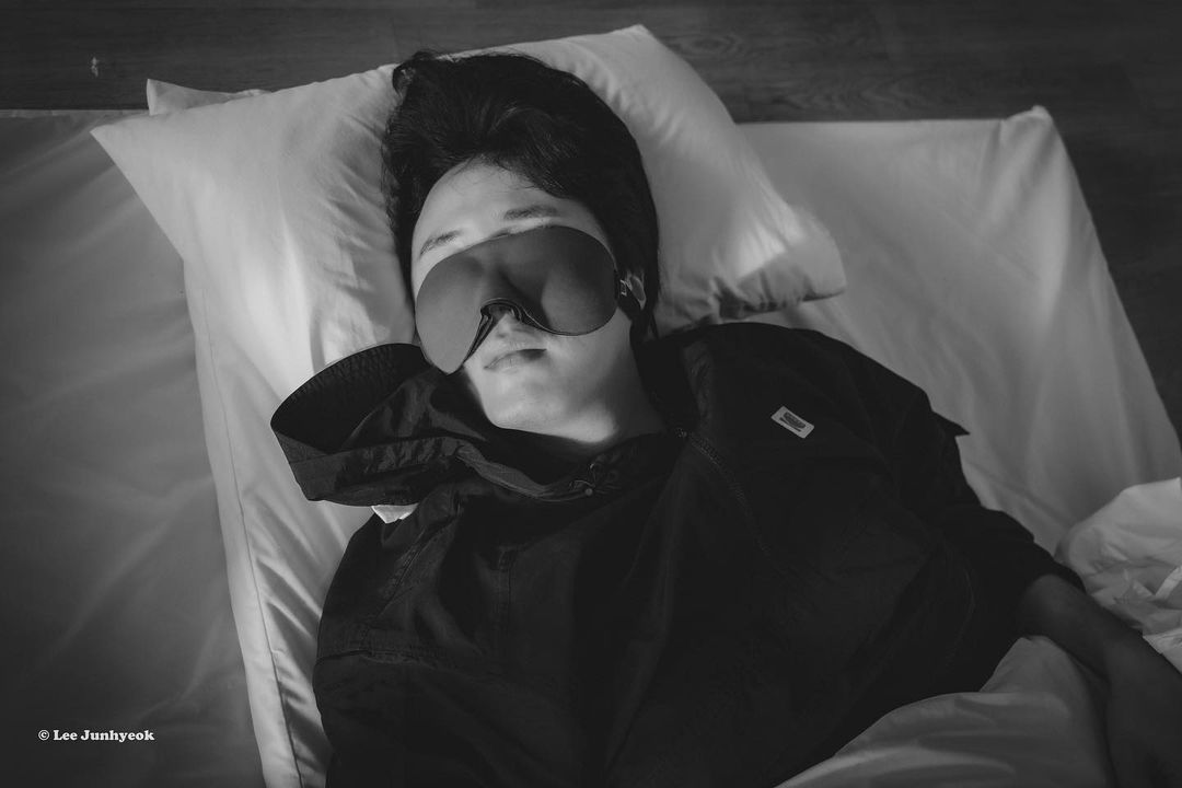 1lwoolies's tweet photo. "Sleeping Ilwoo, Chef Ilwoo, Traveller Ilwoo"😙💛

#jungilwoo #jilwww
#jungilwoomyanmarfan
#1lwooliesmyanmar https://t.co/CqyFvdAmid