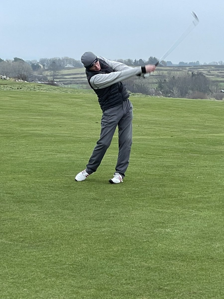 KearneyGD's tweet photo. Nice day on the links @CountySligoGC friends and family. Halved match ๐
๐ป๐
@SineadBenedetti @cuddler0202
#KKGD https://t.co/XRIstV52QE