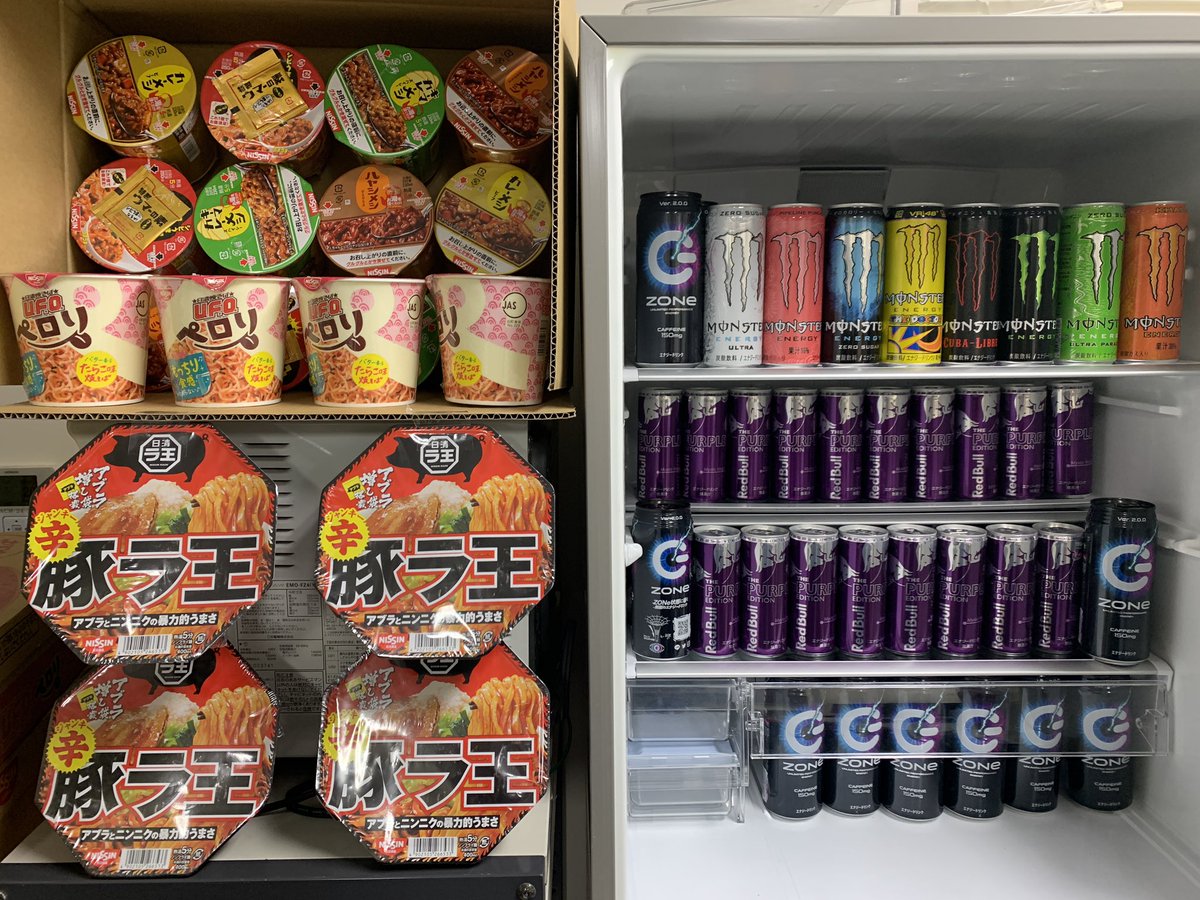 今年も修論卒論の追い込みに向けた準備整いました！卒業生の皆さんありがとうございます！
GPUフル稼働中でみんな頑張ってます！