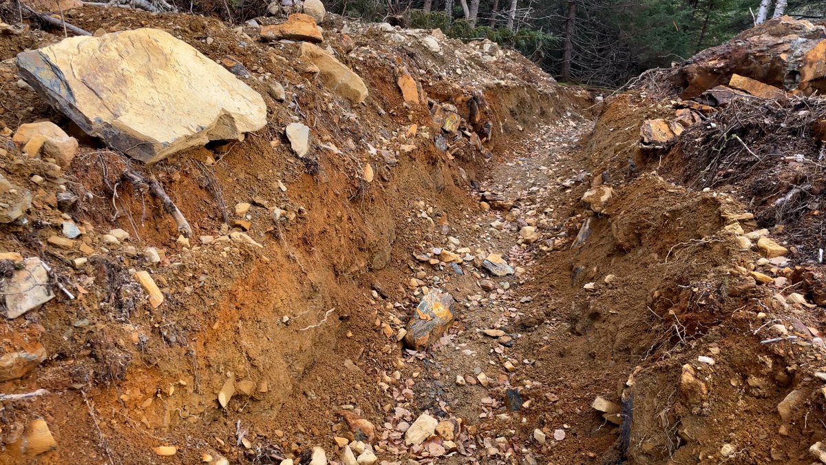 SpruceRidgeLtd's tweet photo. Our Great Burnt #Copper deposit is a 100% owned  #VMS deposit in central #Newfoundland. The property covers a total of  4,065 hectares.
 
$SHL.V

https://t.co/tTfF0fI9Oi https://t.co/Sr7irHDNBr
