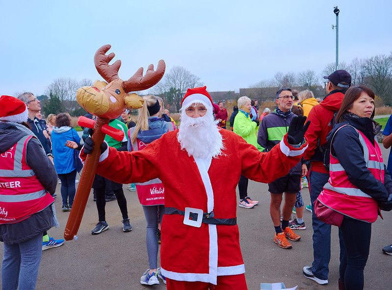 This year both Christmas Day and New Year's Day fall on a Saturday 🎅🏻

See if your local event is planning on going ahead here 👉  parkrun.me/cij1m

Please check local event pages and social media accounts before travelling too 🔔 

🎄 #loveparkrun