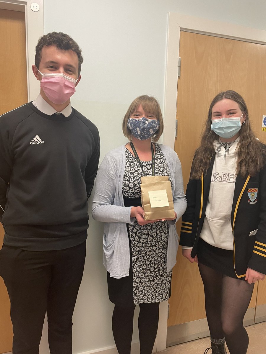 McLarenBusiness's tweet image. Great to see the young Enterprise team have a busy Christmas season 🎄 ! Thanks to all who placed orders and supported @YEMclaren2021! @YE_ForthValley