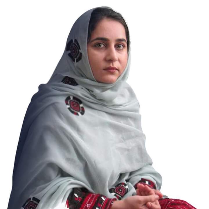 SBaloch23's tweet photo. (1/2) O Icon of our resistance! You have paved the way of Liberation further. Your day and night struggle for mobilizing every sector in Baloch land has prolonged the National Struggle against the colonizer. Now, every Baloch is heterogeneously trying to decolonize the mind. https://t.co/SRqwJ5WChs