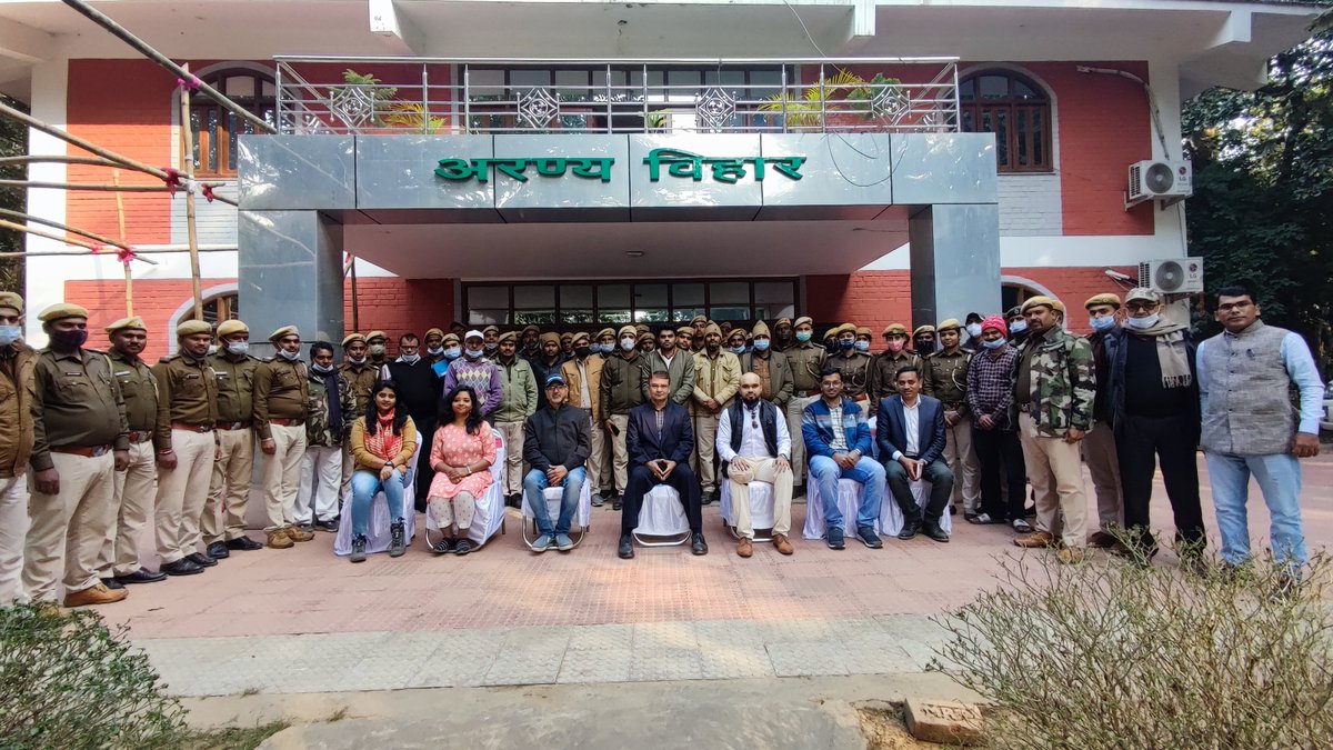 vgds_dolphin's tweet photo. Forest staffs from 5 forest divisions received a full day training on Turtle conservation by @TSAINDIAPROG. Participants learnt identification, husbandry, handling, classification and rescue operations. @DEFCCOfficial @DipakKrIAS @moefcc #turtles #wildlife #nature @TurtleSurvival https://t.co/P6G8gSrgnv