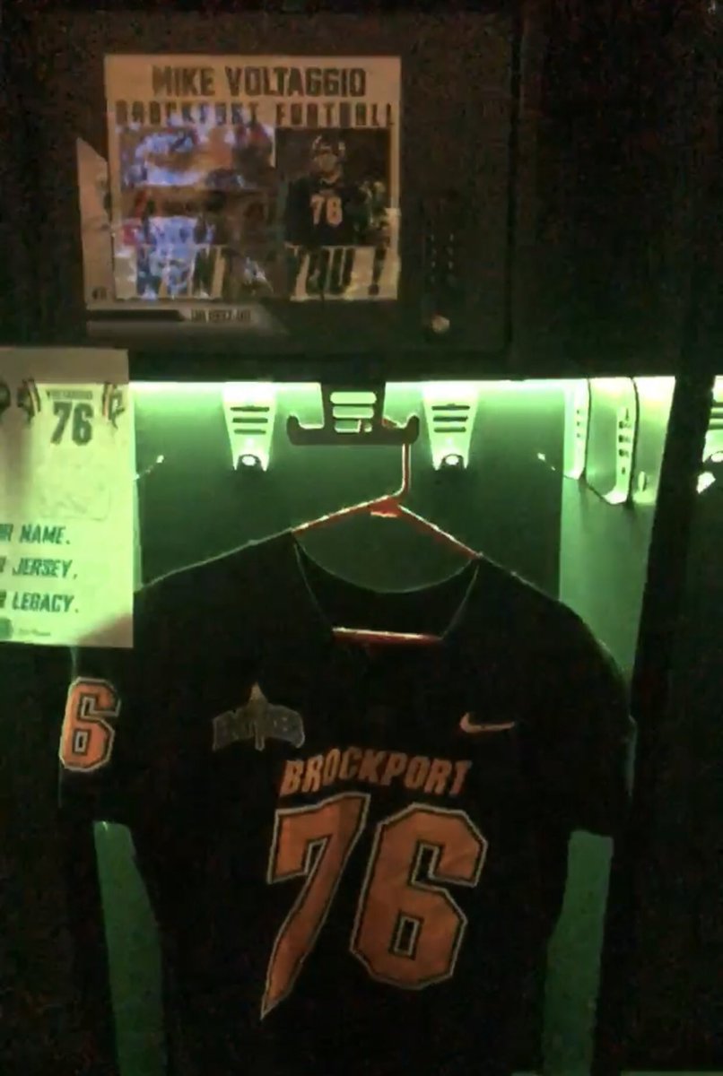 mikevolt_44's tweet photo. Had An amazing time on my visit to @BportFootball thank you to the Brockport coaching staff for all the love and hospitality
@CoachStantonBP @CoachBlahzy11 @coachmangone @Coach_Potter @CoachMSzymanski @C_Camp5 @coacharita31 @CoachLeddy12 @coachmfox1 https://t.co/CMeOswPlL4