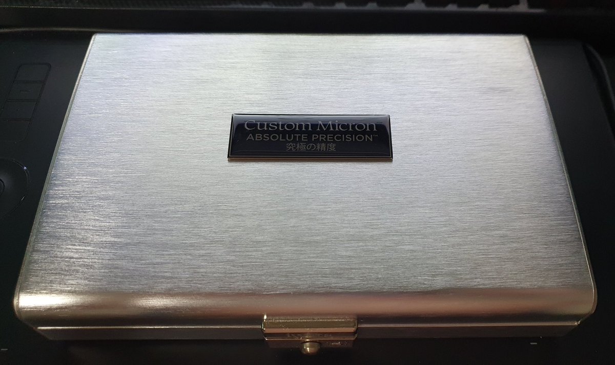 R_ed_box's tweet photo. iwata cm-cp2 買いました！ 確かにいいですが、ニードルキャップに塗料が溜まる方が他のエアブラシよりは早いですよ。
#iwata #airbrush #custommicron https://t.co/MKwQ0I5k7Q