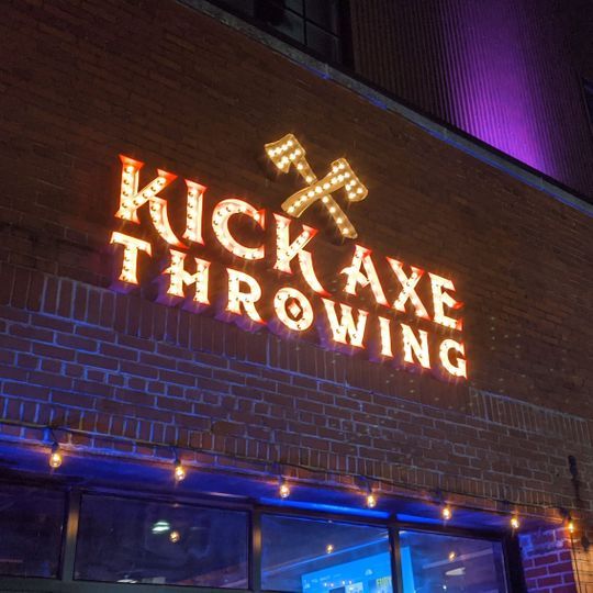 MadisonHouseApt's tweet image. Ready for a thrilling night out in DC?? Call Kick Axe DC to make a reservation for you and your family this holiday season #HomeForTheHolidays #MadisonHouse

bit.ly/3F3W0Xw