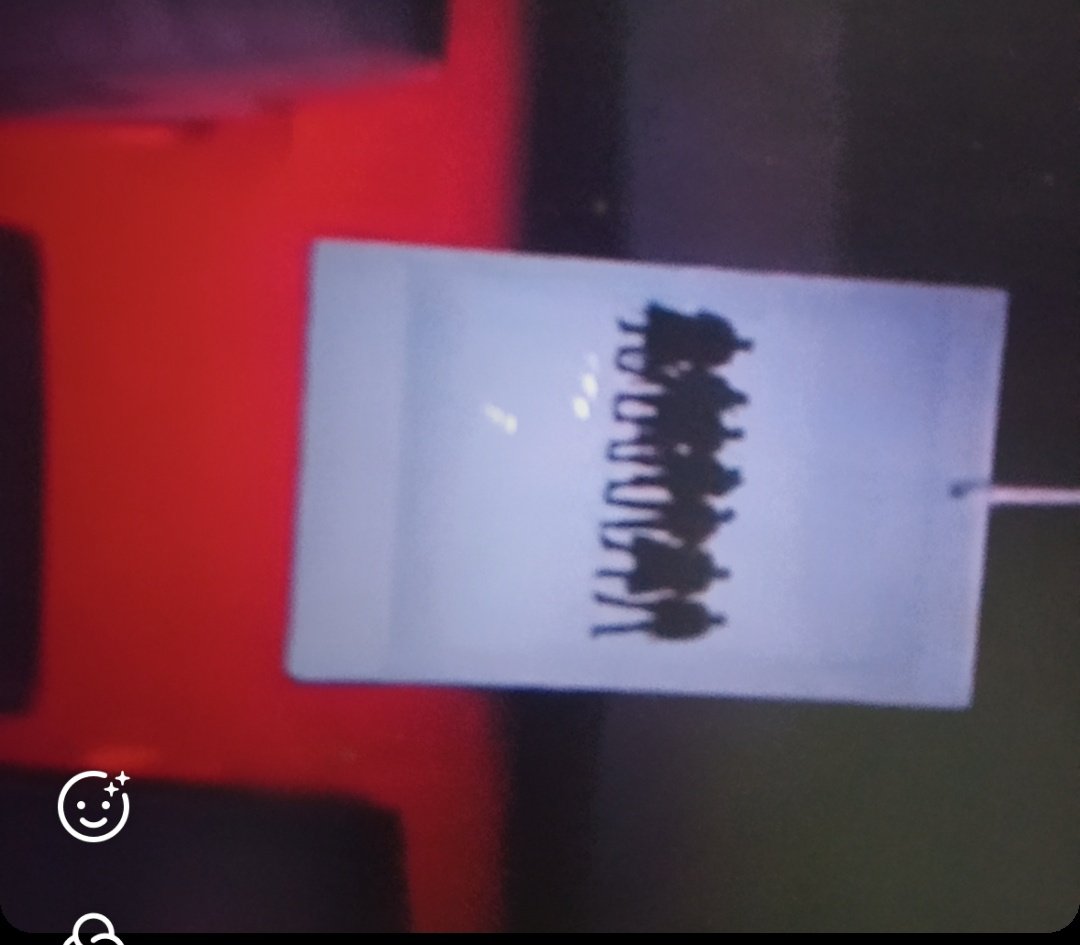 7studle's tweet photo. So I just found some clues from this cctv live 
This appeared after v disappeared and then the art in the dance room kept changing from CoEx to some city view or what ever it is

#BTS #cctvlive #btsclues #CCTV #7FATES_CHAKHO #supercasting https://t.co/mDCdn4PLMO