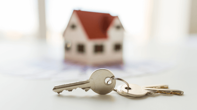 lahollendonner's tweet photo. Learn what comes with getting a mortgage. #buyahome #mortgagetips  https://t.co/6RyZ6yexVH https://t.co/PkmAJ4SNIV