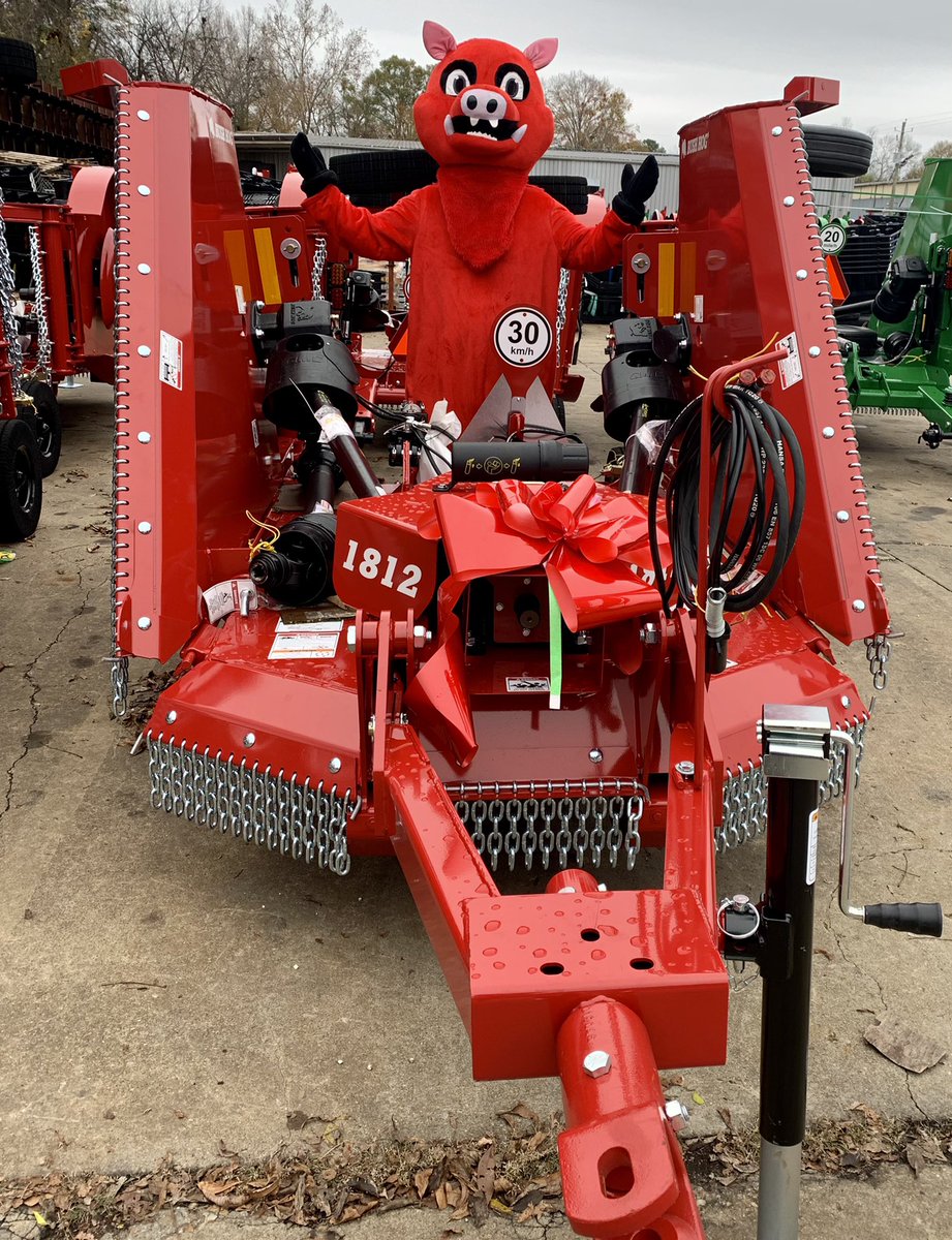 BushHogLLC's tweet photo. It’s Bush Hog 12 Days of Christmas! On the tenth day of Christmas Hambone brought to us an 1812 Flex Wing! Visit https://t.co/UQr8n20l5t for more info! #bushhog #christmas #12daysofchristmas #flexwing https://t.co/GEp1zKXgkP