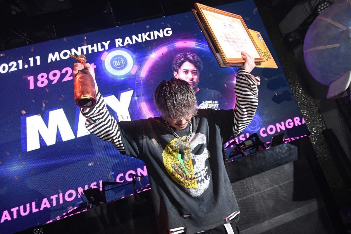 DJ1_JAPAN's tweet photo. 12/17 金曜日
11月度DJ1-PROJECT表彰式

1位　MAY（@djmay_gws ）
2位　REXY=DEXY（@rexydexymusic ）
3位　UNKNOWN（@DJ_UnKnowN_666 ）

⏩DJ-1プロジェクトとは？
日本No.1DJ発掘プロジェクト！
夢を目指し、総勢30組の次世代DJ達が最高のパフォーマンスを披露する！ https://t.co/s9Ipru6JCM