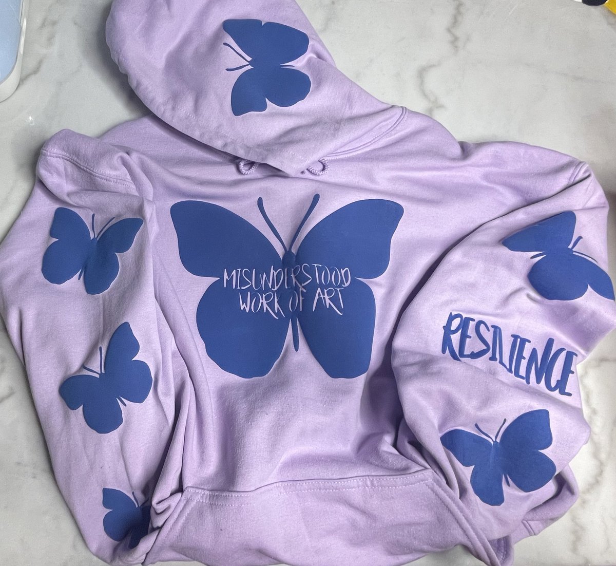 dxddyrose's tweet photo. Create your own color combinations! Tell me what color hoodie, what size and what color butterflies you want! Butterflies can be white, infra red, orange, yellow, green, blue, grey or black! https://t.co/7LsfcJTEGS