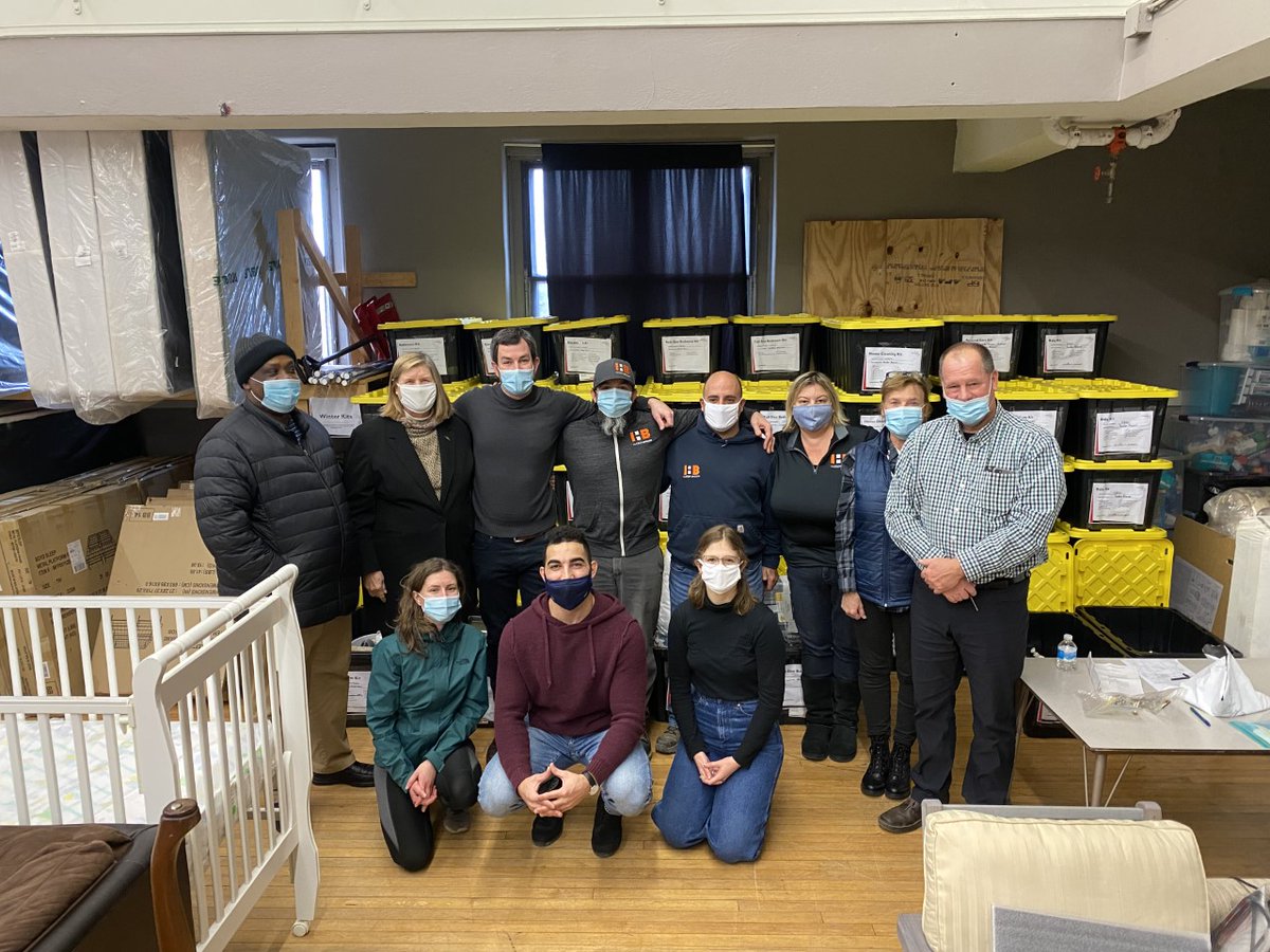 Thank you <a href="/HueberBreuer/">hueberbreuer</a> for your generous donation which allowed 90 care kits to be made for incoming refugee families. The kits included bathroom, winter, kitchen, bathroom, bedroom, cleaning, personal, and baby supplies!