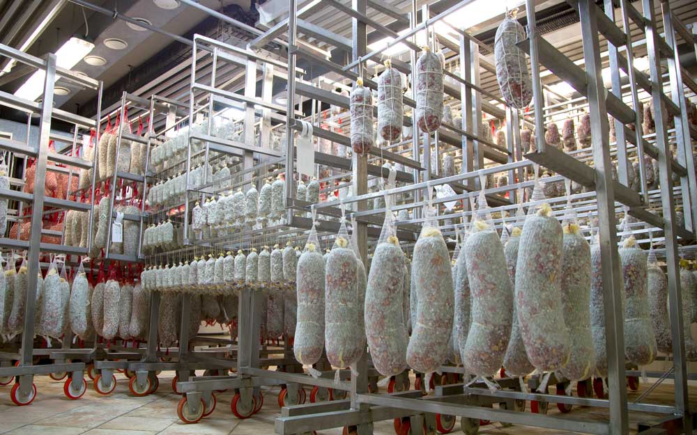 Salami World tweet media