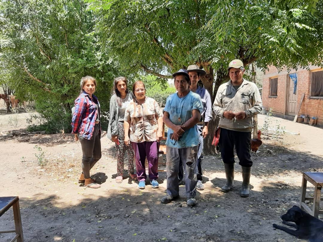 ACDIargentina's tweet photo. Nos preparamos para instalar un nuevo #centrodeconectividad que permita a los y las habitantes de #Vinalito, Jujuy, tener acceso a la #tecnología 🤳
La apuesta se enmarca en el proyecto Recuperación Verde que impulsamos junto a @FPronorte con financiamiento de @UEenARG 👏 https://t.co/oII1WKJNQ6