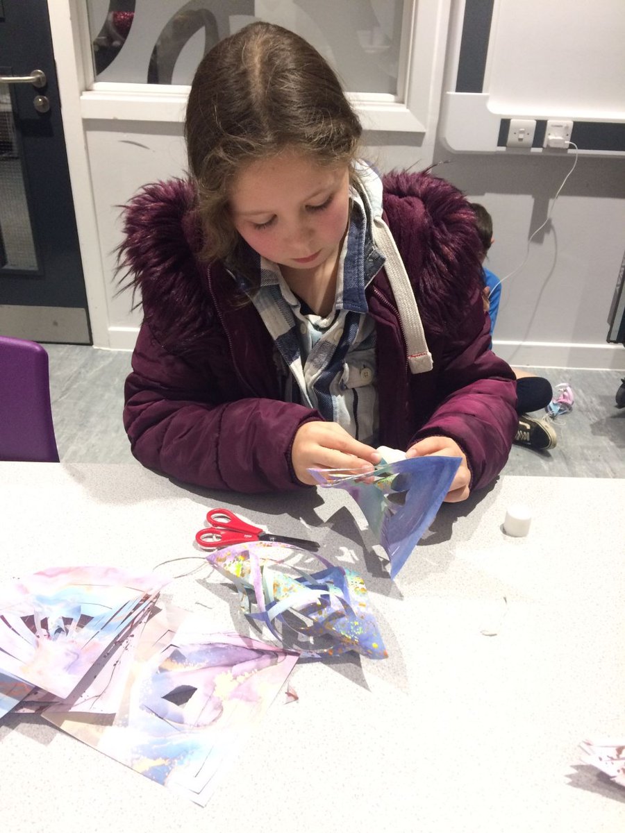 BRFCTrust's tweet photo. 🎄 Bringing Christmas cheer to the Get Stuck In project! 

As part of our @BrfcOffer, young people from Shadsworth Hub have been designing and creating Christmas decorations, to be placed on display as part of our HAF provision! 

#WeAreTogether 🔵⚪️ https://t.co/Oc5FoAD7zy