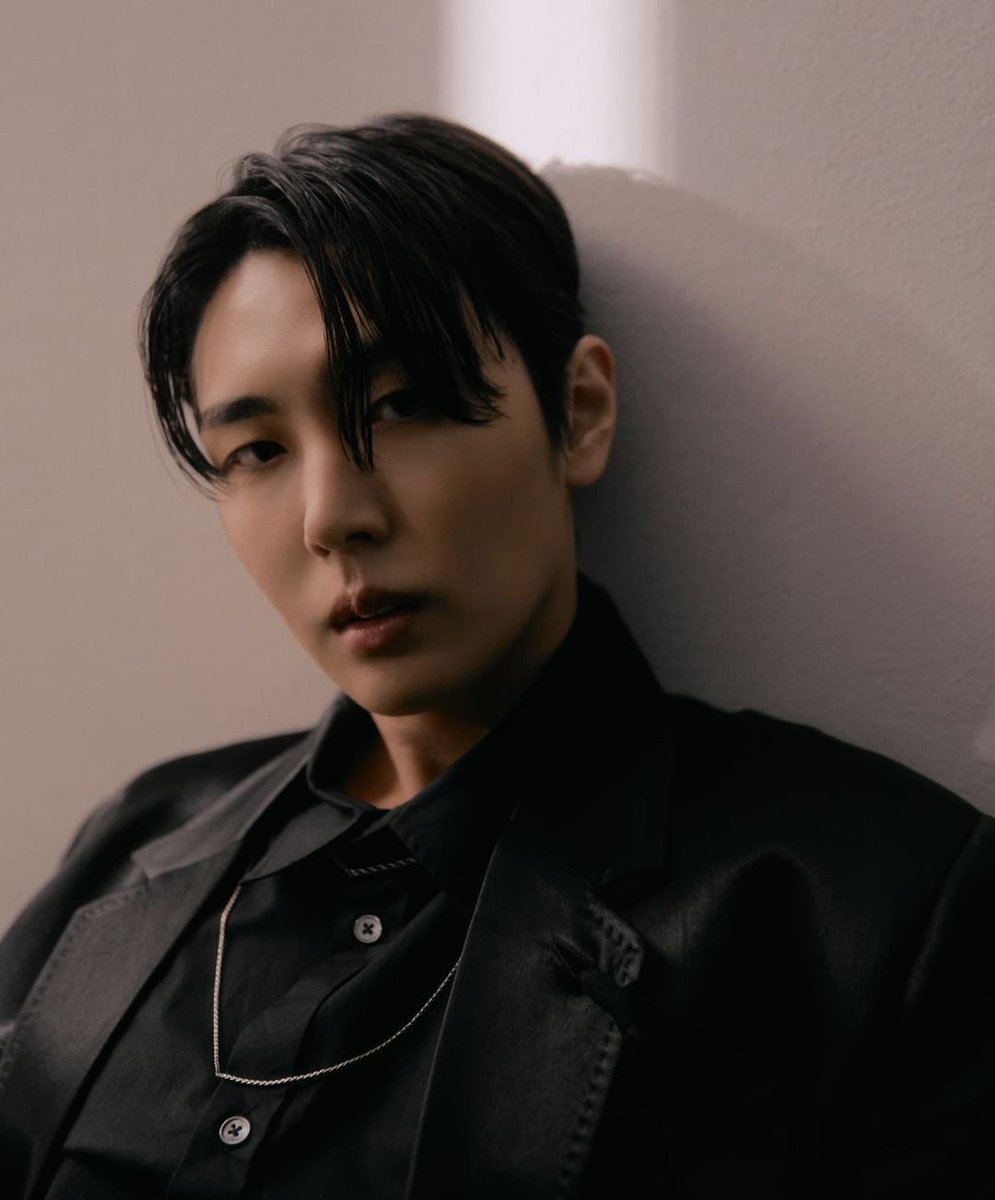a whole man 
[#JAEYOON #재윤 #SF9 <a href="/SF9official/">SF9official</a>]