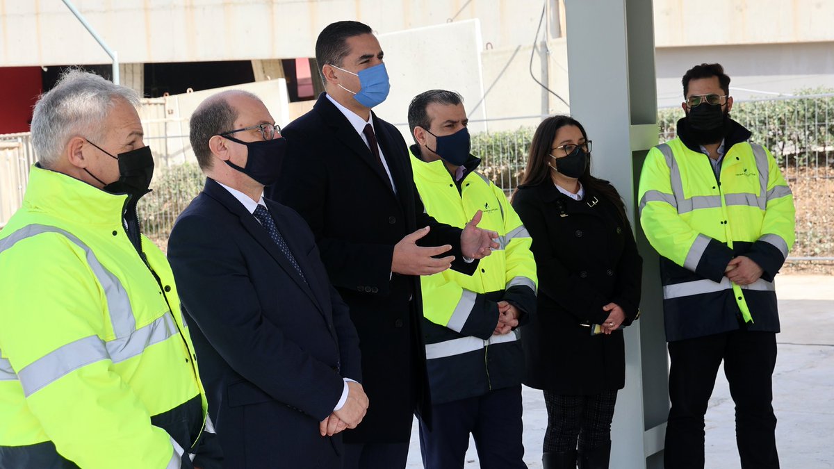 F_Azzopardi's tweet photo. Final phases of #Cospicua ferry landing site. €5m @InfraMalta EU-funded project for safer facilities for ferry passengers travelling between #Sliema, #Valletta &amp; #Cospicua, improving efficiency &amp; accessibility. @followianborg @stefanzrinzo @MaltaGov 
https://t.co/hN18H48NS9 https://t.co/K8wYNYA7kA