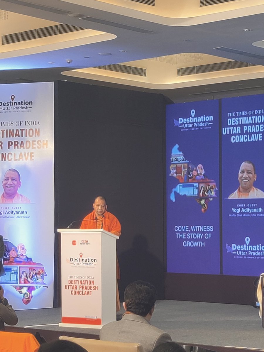 TOILucknow's tweet photo. UP CM @myogiadityanath addresses audience at TOI Destination UP Conclave.
@pra0902 @CMOfficeUP #destinationUP https://t.co/PsbNAxijgv