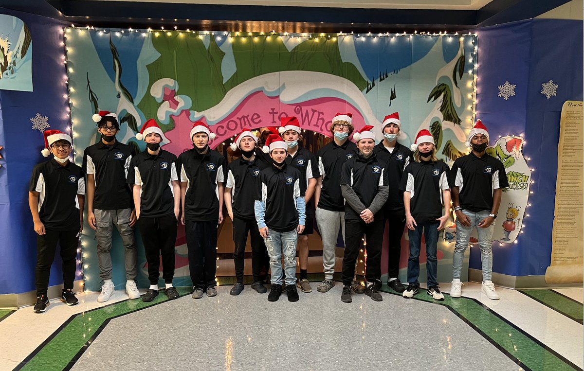 HawksSG's tweet photo. Our #ElectricalTrades career area did not disappoint for #DoorDecorating! Mr. Klinefelter always gets his Hawks involved. Love our school spirit! #Hawklidays #NCCVTWorks @chadedaddy @fhansonic @SarahOlsavsky @drjconnor299 πππ https://t.co/KgSxqa60Ul