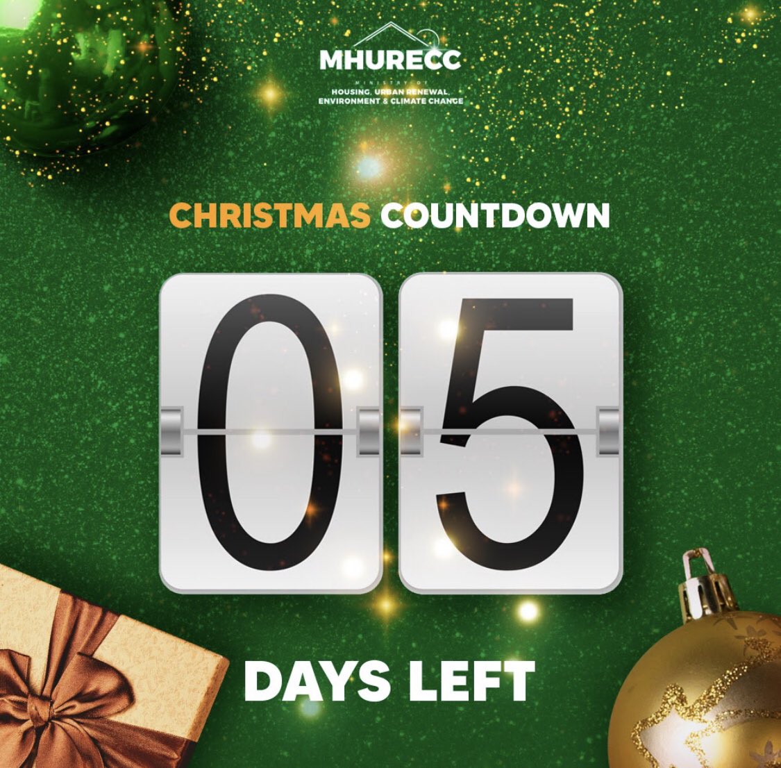 5 DAYS UNTIL 🎄🎊🎉

Comment below if you’ve tried any of our sustainable holiday tips!

#MHURECCXmas
#ChristmasCountdown