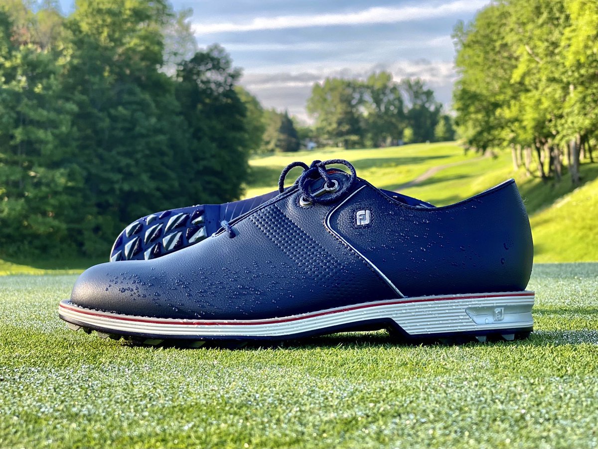 PGAPappas's tweet image. DAY 7: PGAPappas 12 Days of Christmas Golf Giveaway

🎁 Brand New FootJoy Premiere Series Golf Shoes (Tarlow, Flint, or Packard, you choose style, color, and size) #JingleBAM!

To enter:
🎄 Retweet
🎄 Follow @PGAPappas and @FootJoy 

#ReleaseTheKringle!
pgapappas.blogspot.com/2021/12/footjo…