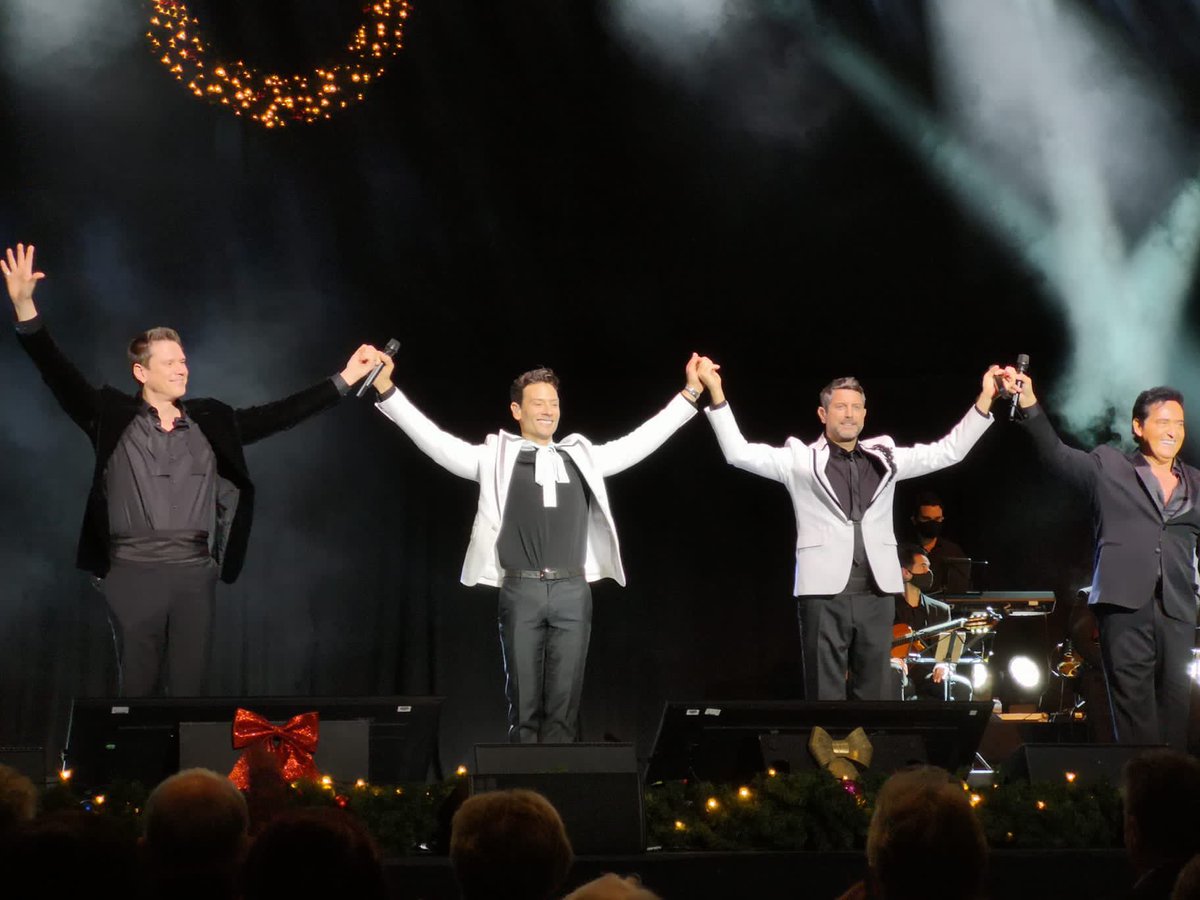 PrancingPony88's tweet photo. @ColzUK66 @ildivoofficial We saw them in Brighton too. I remember feeling that Carlos gave an absolute belter of a performance! https://t.co/3nbn2CSEHI