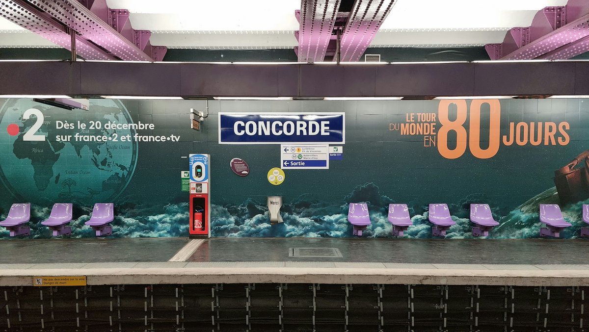 Cramos78Paris's tweet photo. Le tour du monde en 80 jours de #France2 à Concorde sur la #ligne8 #ratp et sur un MF77 de la même ligne https://t.co/9PD70qnFEh