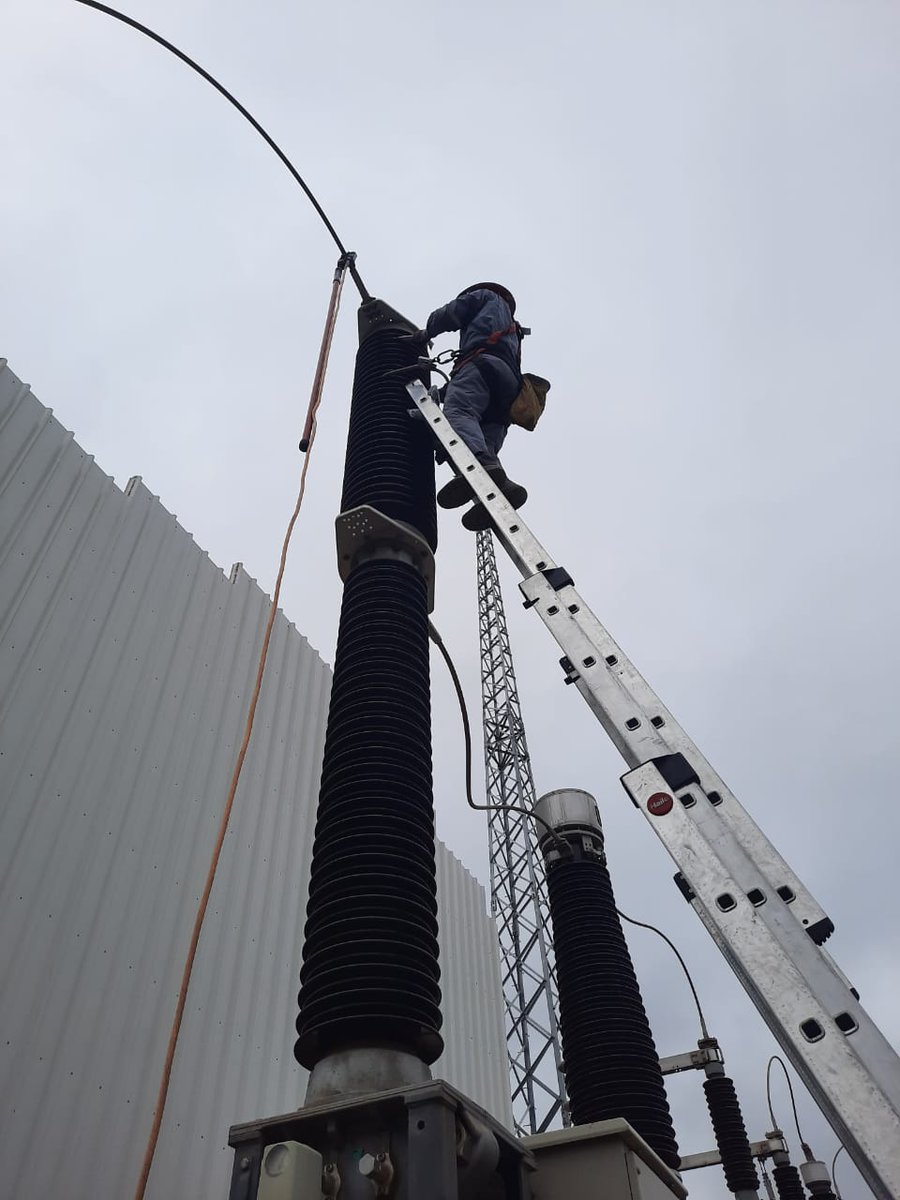 HecsoLtda's tweet photo. Mantenimiento preventivo - Paño 220 KV - Central Los Cóndores 
LUGAR: Paño 220 KV Central Los Cóndores - Patio Transelec.
CLIENTE: Prime Energía QuickStart SpA #hecsoltda #mantenimientopreventivo https://t.co/9NabhI4FuR