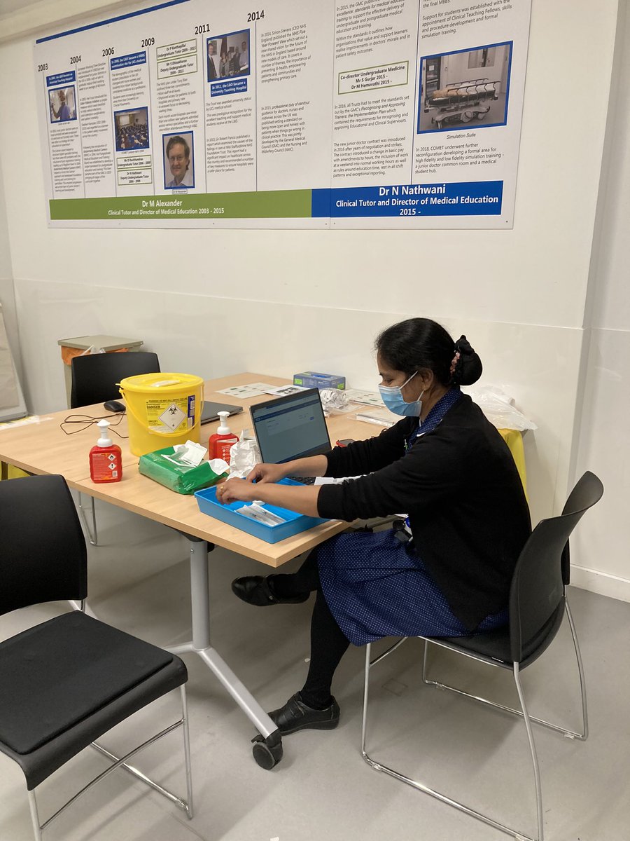 Helen Judkins (@helsbellsj13) on Twitter photo The Education Team <a href="/LandDHospital/">Luton and Dunstable University Hospital</a> were out in force vaccinating today.Marvellous to see so many members of the public coming to get their vaccines today 💉 #GetBoostedNow #BoosterJab #VaccinesWork The Education Team <a href="/LandDHospital/">Luton and Dunstable University Hospital</a> were out in force vaccinating today.Marvellous to see so many members of the public coming to get their vaccines today 💉 #GetBoostedNow #BoosterJab #VaccinesWork