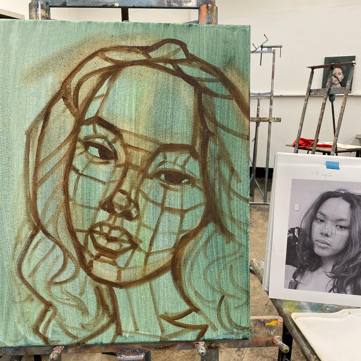 Bernadette V 🌻 tweet media