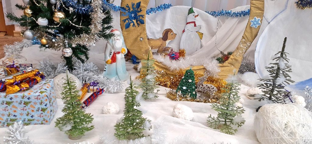 🎊🎉🎊🎉🎊🎉🎊🎉🎊
В преддверии главного праздника так хочется волшебства... Приглашаем посетить театр <a href="/Sad_397_samara/">МБДОУ Детский сад № 397 г.о. Самара</a>, в котором играют, живут настоящие актеры - наши любимые дети.
🎄🎄🎄🎄🎄🎄🎄🎄🎄
Занавес, сцена, атрибуты - главные элементы Нового года в ДОУ.
<a href="/krasnoglin_adm/">Администрация Красноглинского ВГР</a>