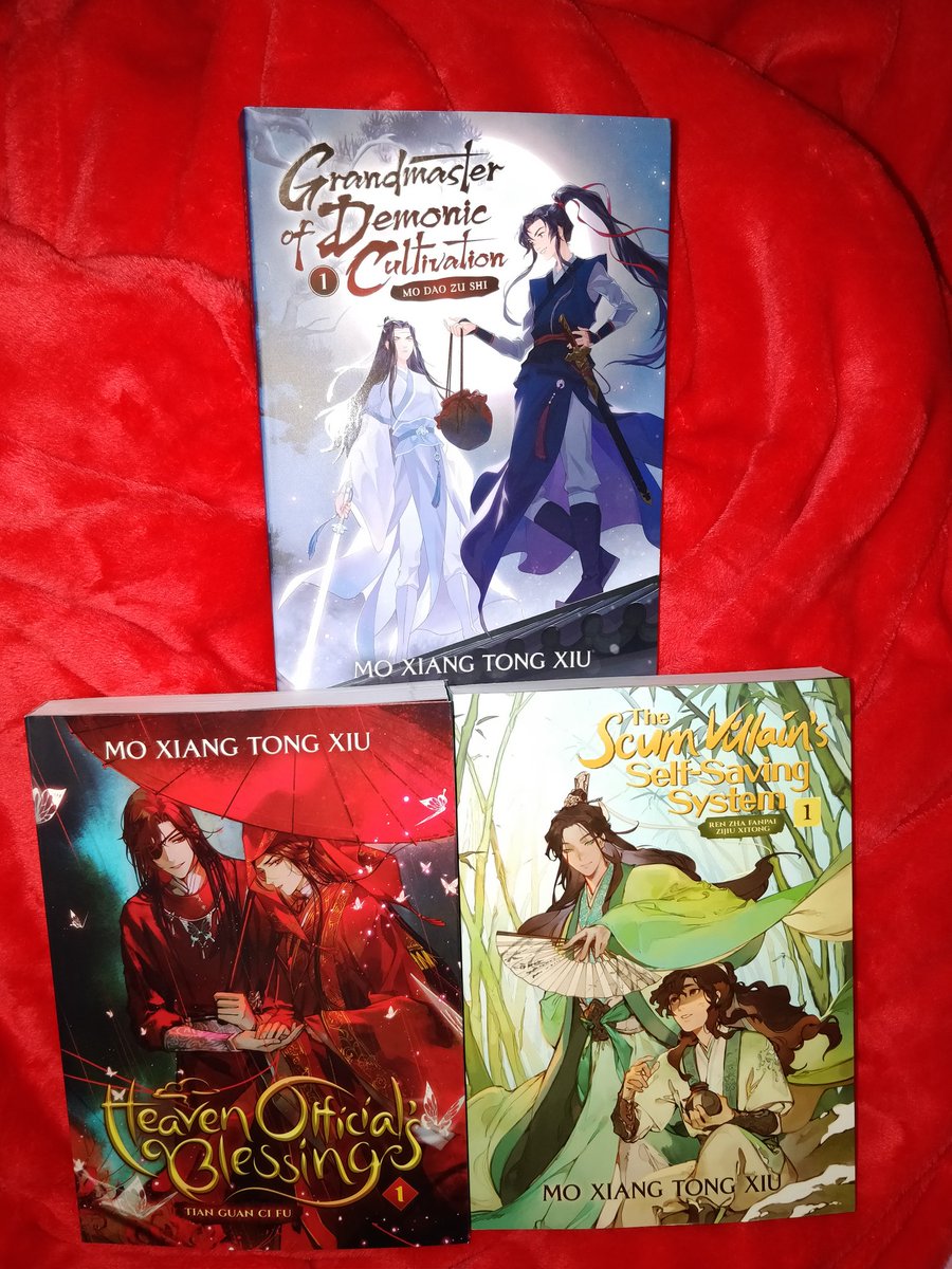 Zai110791's tweet photo. They're finally mine! 😍 @gomanga I was starting to think I'd never get them! https://t.co/Ijt16gR5u0