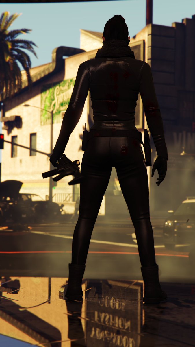 Boulevard Bullets | vertical pic

#GTAOnline #Snapmatic #SnapArtCrew