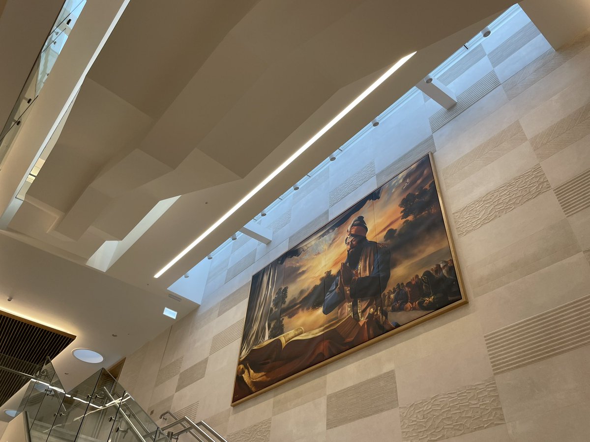rajan_stokes's tweet photo. Beautiful Artwork at the new Gurdwara in East London https://t.co/YFBLDX1I2A