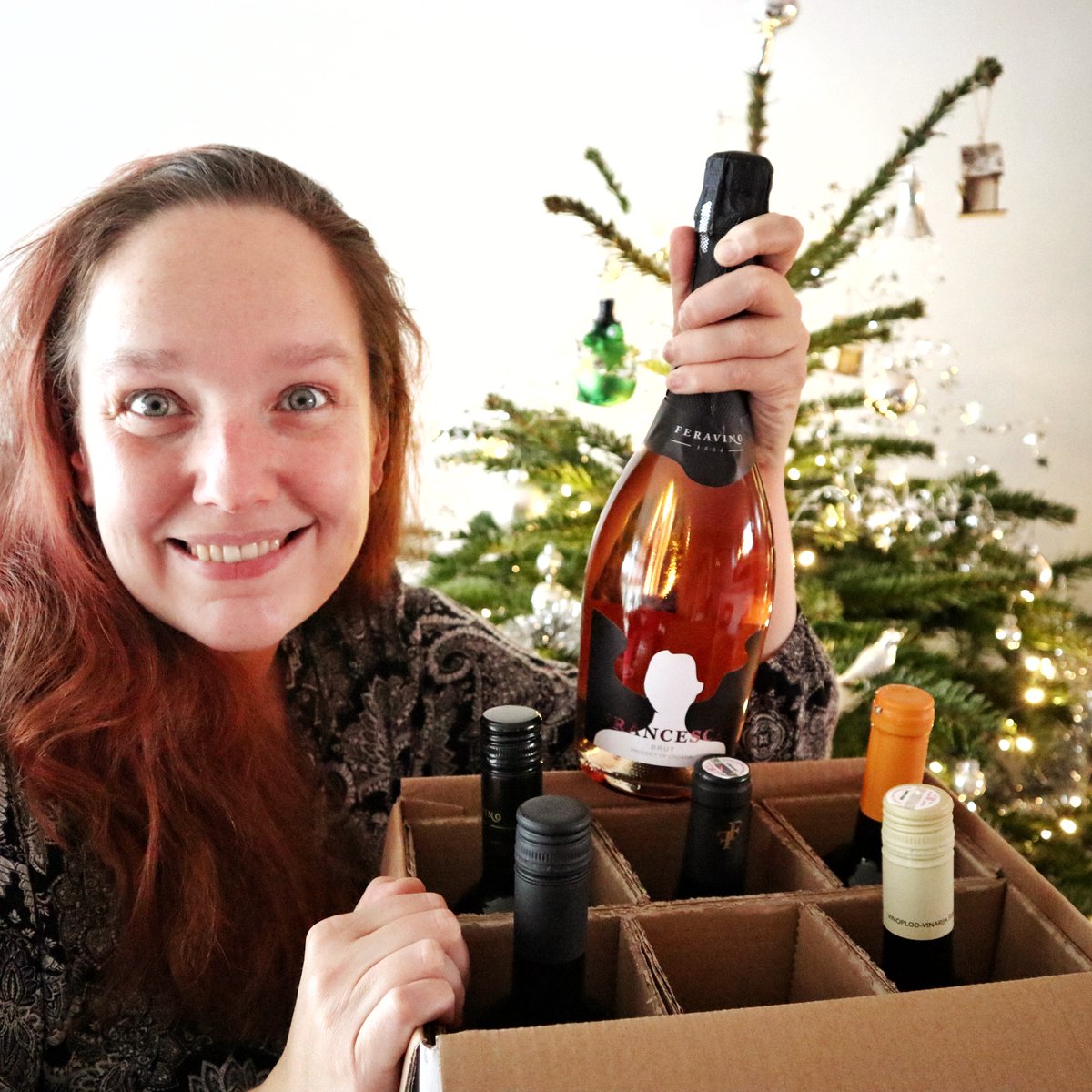 Samen met de mannen van CroatianWine.online heb ik een speciale OngewoonLekkere proefdoos samengesteld met 6 gastronomische #wijnen uit #Kroatië. Je kan hem nu online bestellen met een lekkere korting via croatianwine.online/nl/proefdoos-o…
