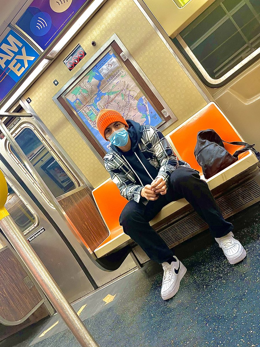 sluttyese's tweet photo. Lil NYC action https://t.co/qbWHlEHP2h