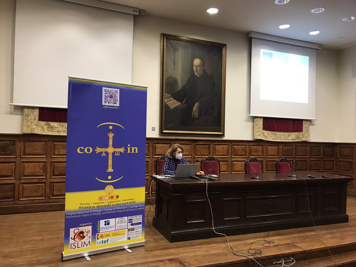 RamonSobrino1's tweet photo. En #AulaMagna @uniovi_info conferencia de María Encina Cortizo @mar_corti sobre #Arrieta en #congresoInternacional #Pedagogía #InvestigaciónPerformativa Después, mi conferencia sobre #Marqués y la música sinfónica @antoniosoriamus https://t.co/3bq72jK4QL